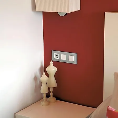 Araz Hotel Las Rozas de Valdearroyo