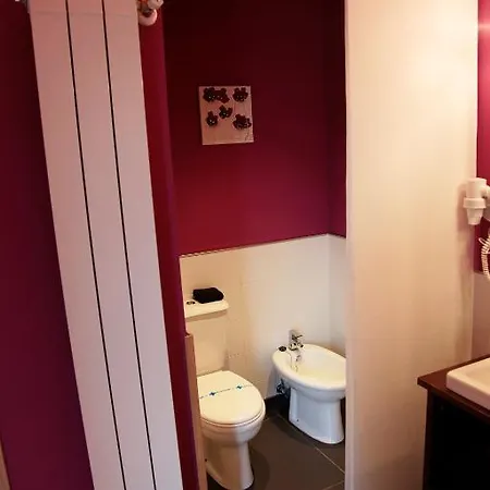 Araz Hotel
