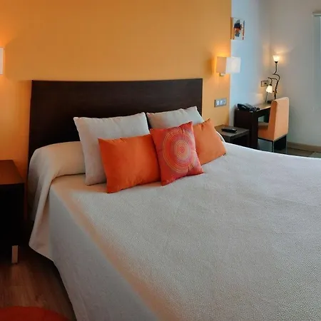 Araz Hotel 3*